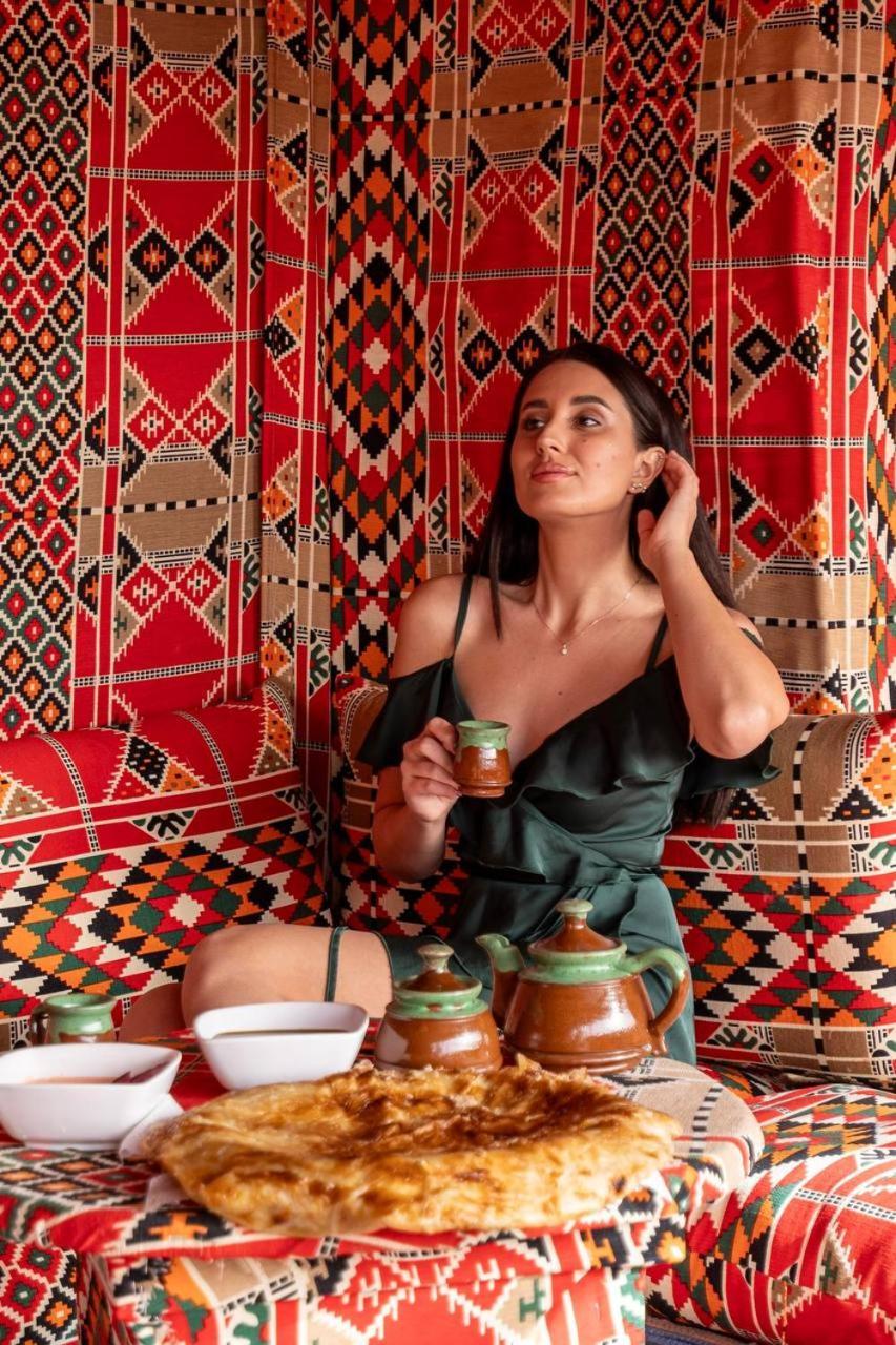 Majestic View Pyramids Inn Kafret el-Gabal エクステリア 写真